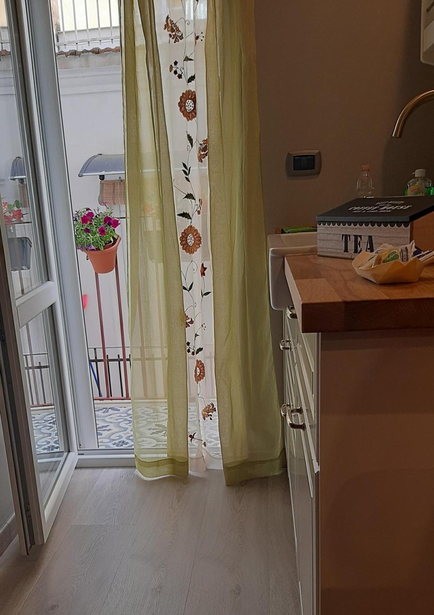 Il Poggiolo Fiorito Hotel Taranto Eksteriør billede