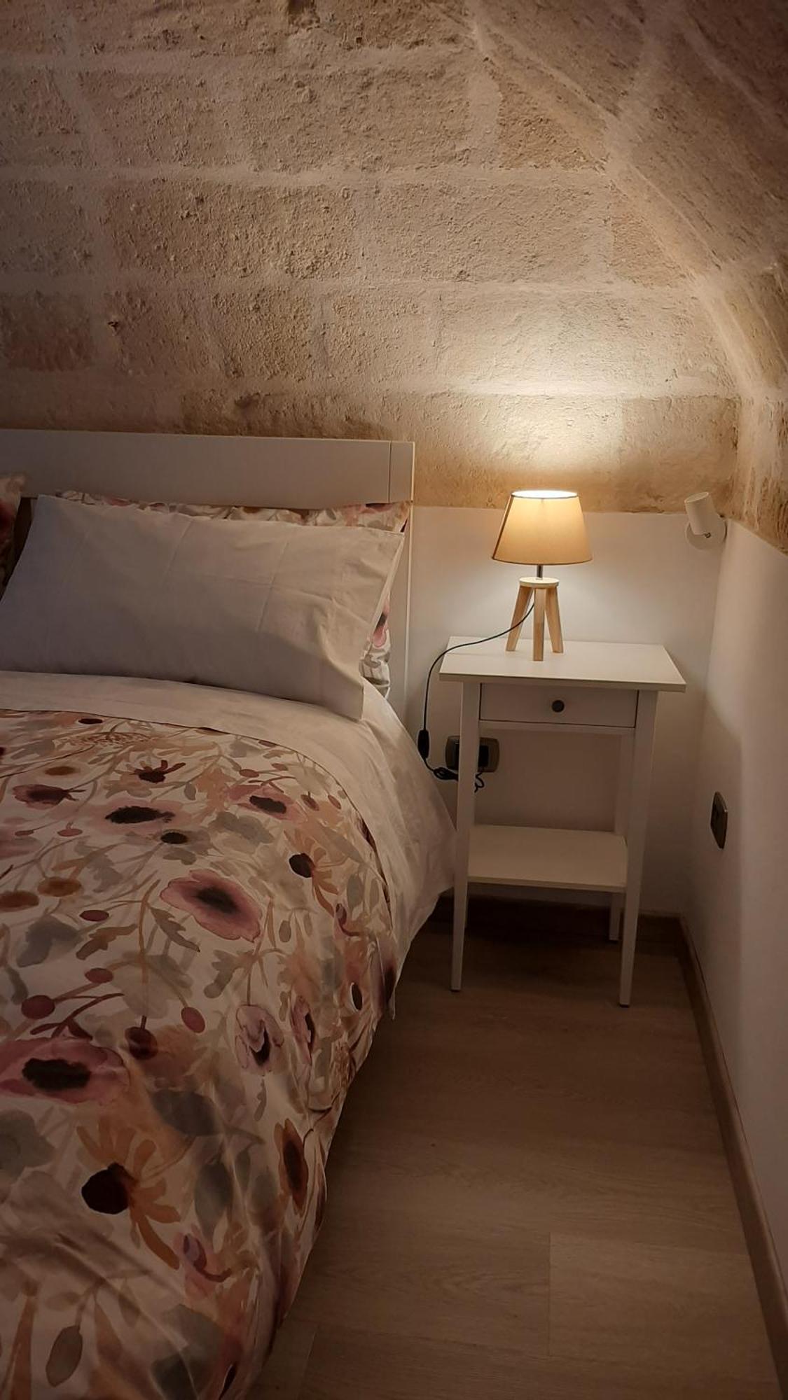 Il Poggiolo Fiorito Hotel Taranto Eksteriør billede